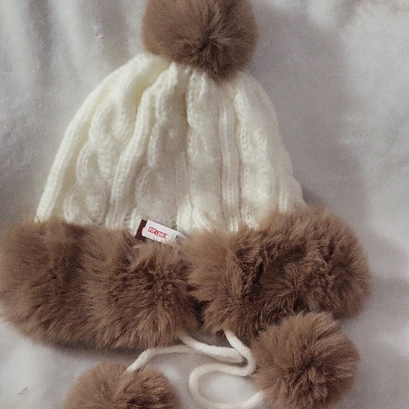 Popland Exclusive White and Brown Knit Beanie with Pom Poms